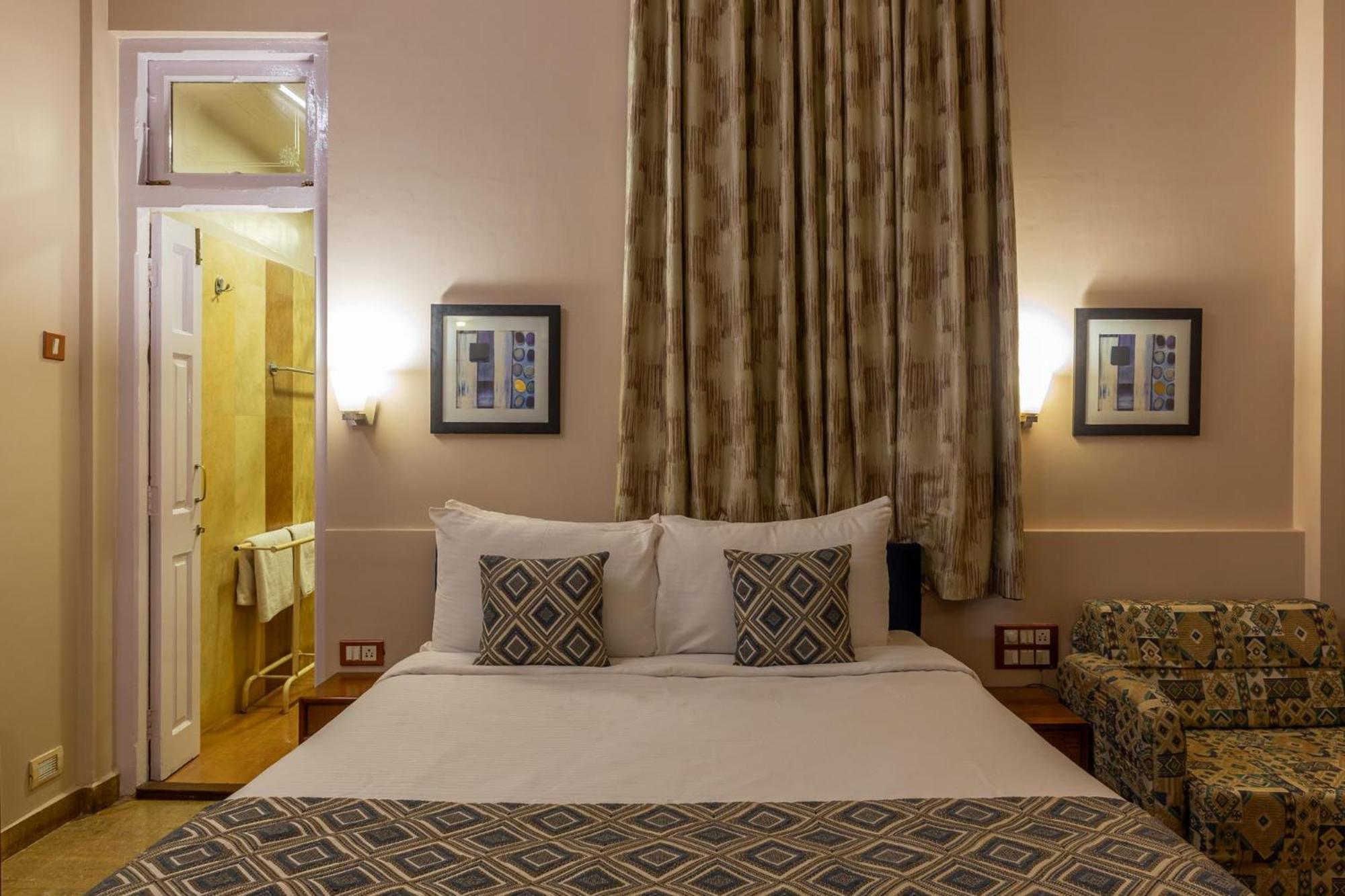 IL Palazzo Villas Panchgani Esterno foto